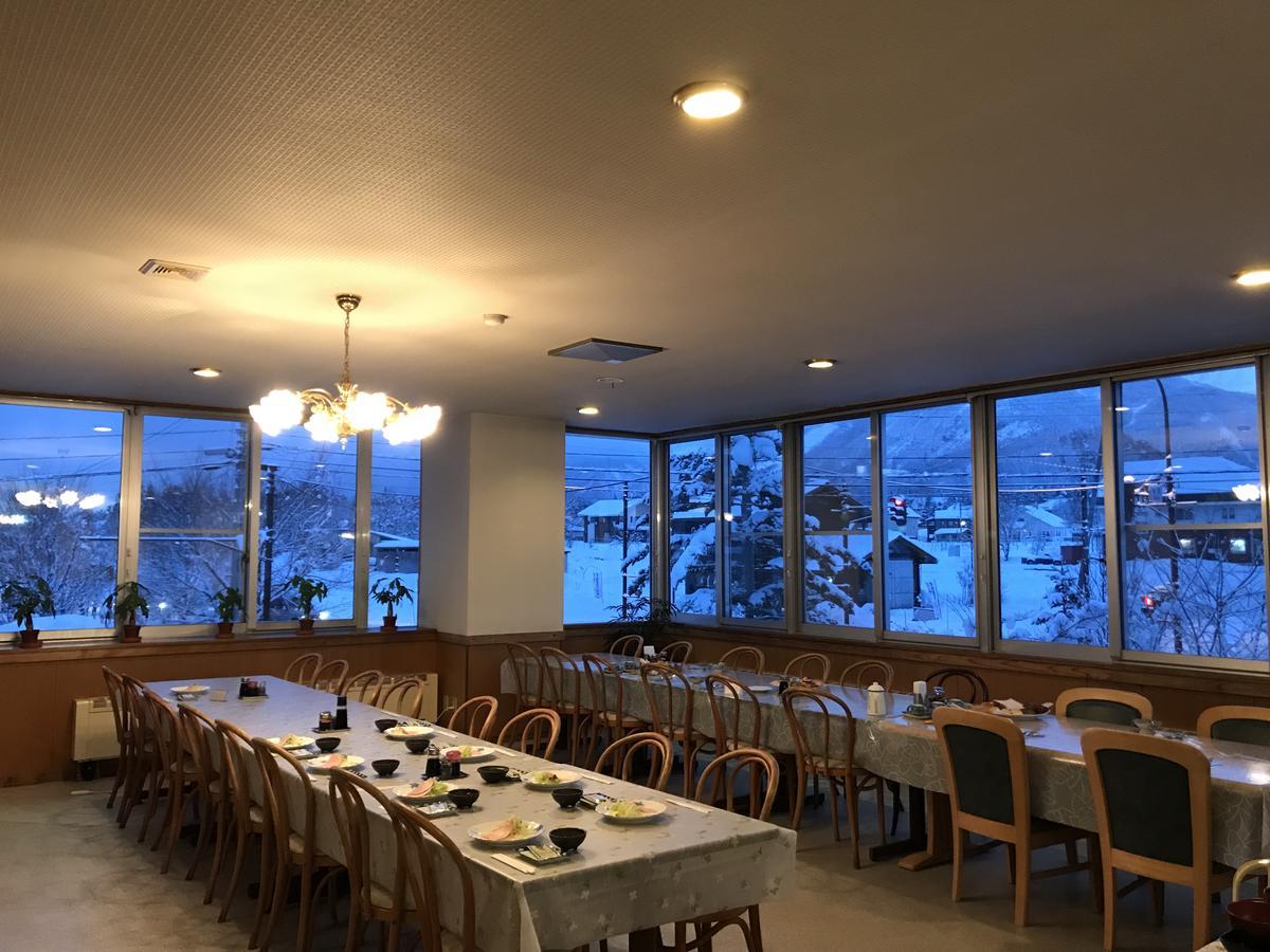 Mountside Jodel Hotel Hakuba Exterior photo